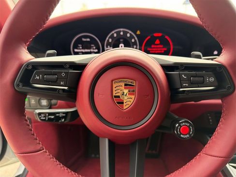 Certified 2026 Porsche 911 Carrera image 20