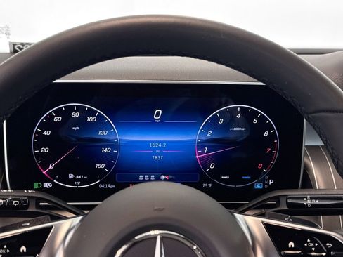 Used 2026 Mercedes-Benz GLC 300 image 31