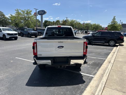 New 2025 Ford F250 Lariat w/ Lariat Ultimate Package image 6