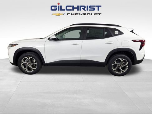 New 2026 Chevrolet Trax LT w/ Driver Confidence Package image 4