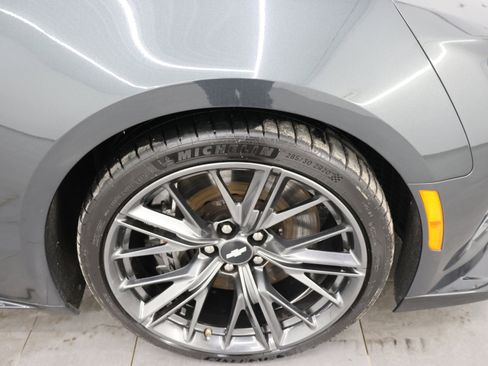 Used 2017 Chevrolet Camaro ZL1 image 3