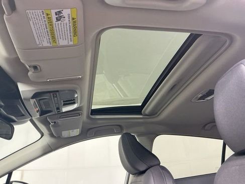 New 2026 Subaru Crosstrek 2.5i Premium AWD/4WD image 11