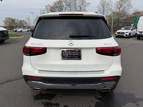 Certified 2022 Mercedes-Benz GLB 250 4MATIC image 6
