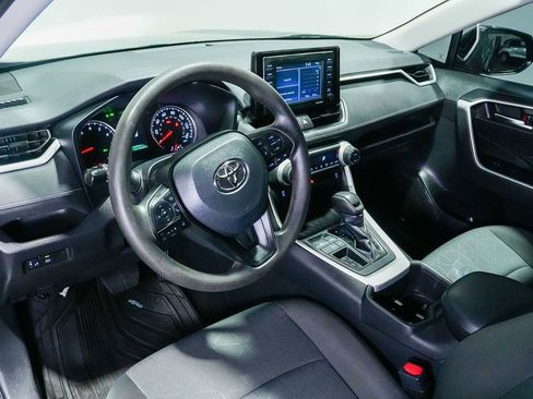 Used 2022 Toyota RAV4 XLE FWD image 14