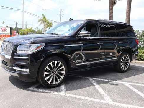 Used 2020 Lincoln Navigator Reserve RWD image 3