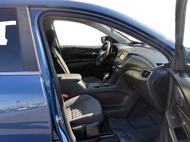 Used 2024 Chevrolet Equinox LT w/ LPO, Floor Liner Package AWD/4WD image 12