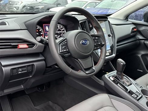 Used 2025 Subaru Crosstrek 2.5i Limited w/ Popular Package #3A image 10