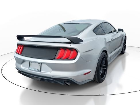 Used 2018 Ford Mustang EcoBoost image 6