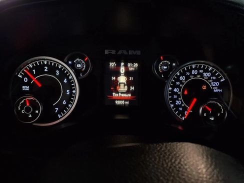 Used 2019 RAM 1500 Big Horn AWD/4WD image 23