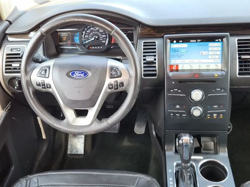 Used 2018 Ford Flex SEL w/ Equipment Group 202A FWD image 25