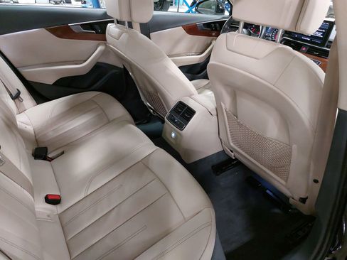 Used 2020 Audi A4 2.0T Premium w/ Convenience Package image 11