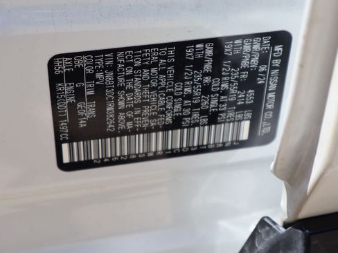 Used 2024 Nissan Rogue Platinum FWD image 30