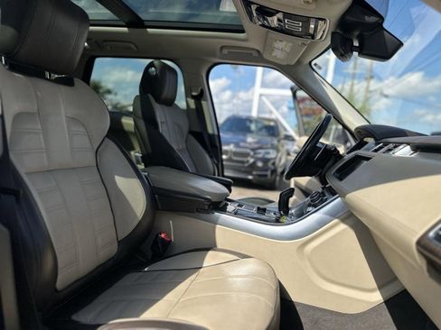 Used 2017 Land Rover Range Rover Sport HSE Dynamic image 27