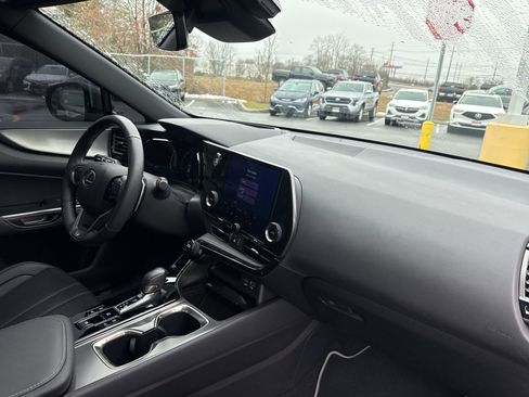 Used 2024 Lexus NX 350 F Sport image 15