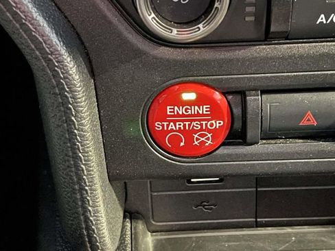 Used 2017 Ford Mustang Shelby GT350 image 22