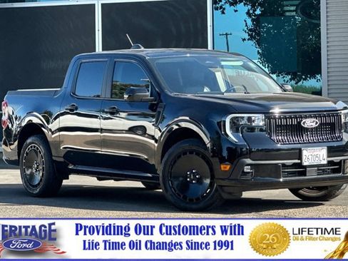 Used 2025 Ford Maverick Lobo AWD/4WD image 1