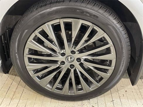 Used 2023 Lexus RX 350 350h Luxury image 11