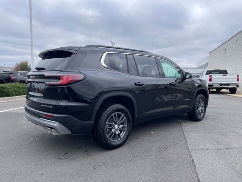 New 2026 GMC Acadia Elevation image 7