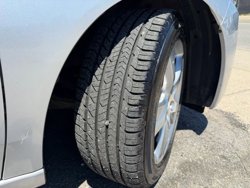 Used 2011 Acura TSX Sedan FWD image 28