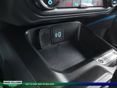 Certified 2022 Ford Bronco Black Diamond w/ Sasquatch Package image 22