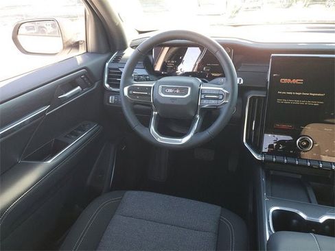 New 2026 GMC Acadia Elevation image 13