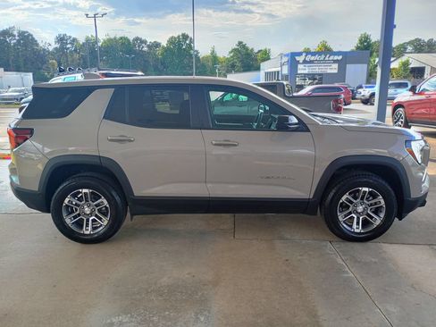 Used 2026 GMC Terrain Elevation w/ Technology Package II FWD image 6