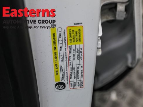 Used 2020 Chevrolet Trax LT w/ LT Convenience Package image 33