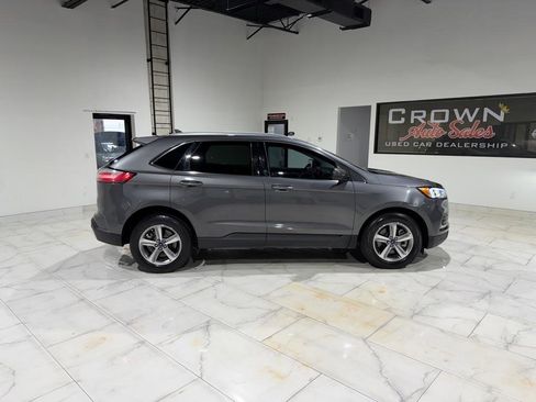Used 2022 Ford Edge SEL w/ Convenience Package image 8