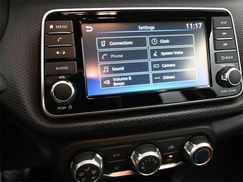 Used 2024 Nissan Kicks S image 16