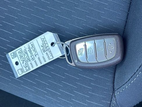 Used 2020 Hyundai Tucson Value w/ Cargo Package AWD/4WD image 35