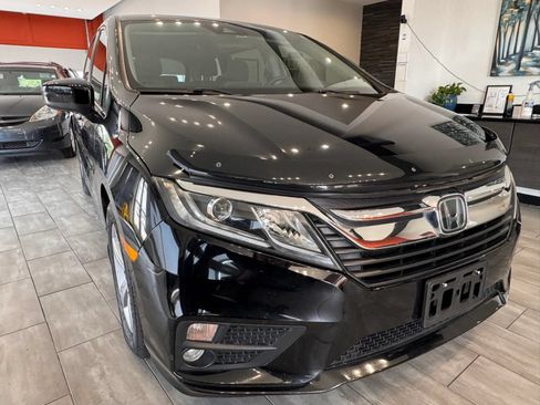Used 2020 Honda Odyssey EX image 1