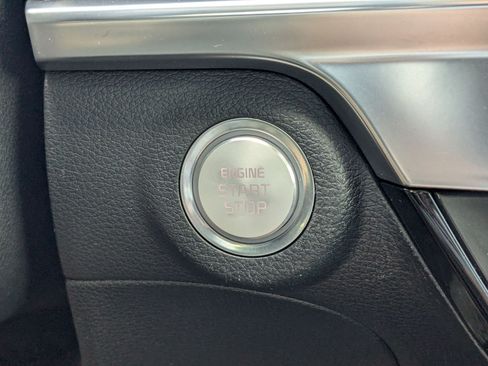Certified 2023 Kia Telluride SX Prestige AWD/4WD image 18