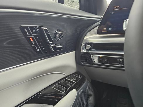 New 2026 Cadillac Lyriq Premium Sport image 29