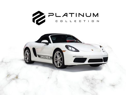 Used 2017 Porsche 718 Boxster RWD image 1