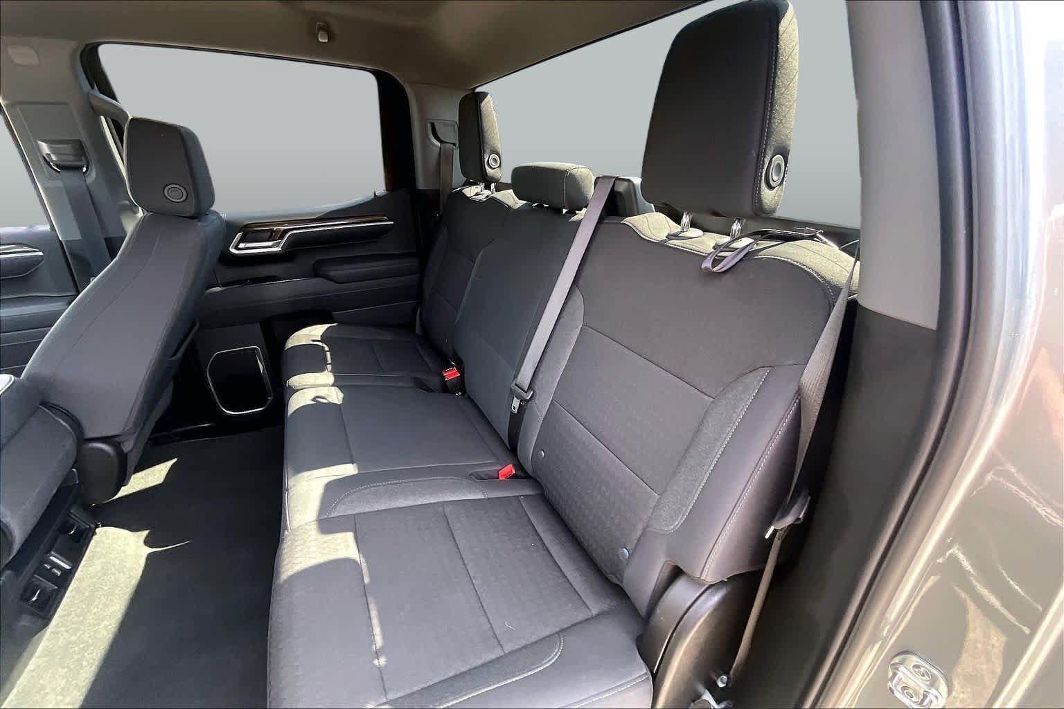 Used 2026 Chevrolet Silverado 1500 LT AWD/4WD image 20