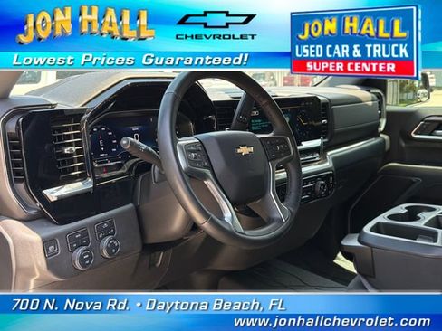 Used 2024 Chevrolet Silverado 1500 LT w/ Protection Package AWD/4WD image 20