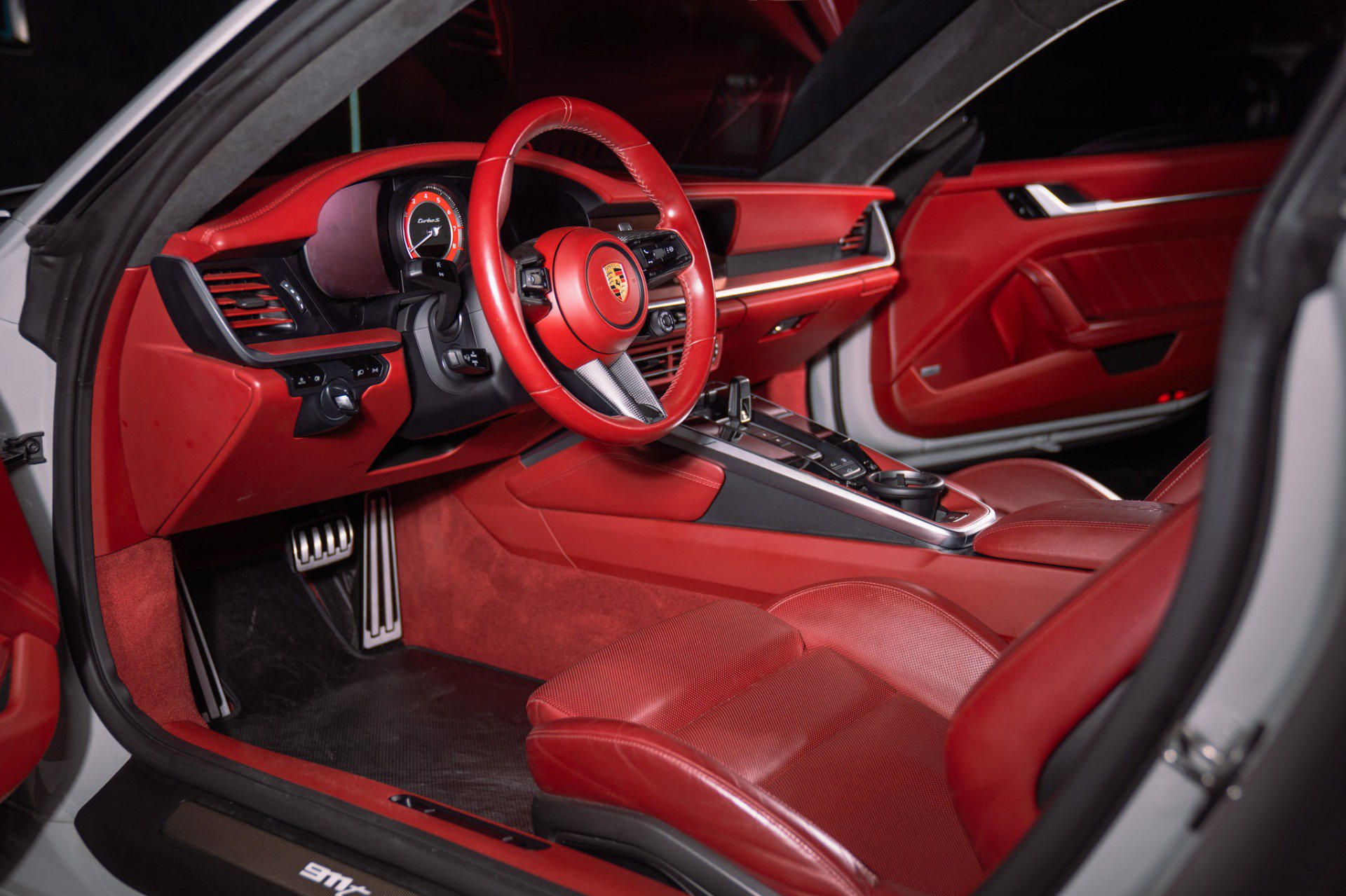 Used 2021 Porsche 911 GT3 RS AWD/4WD image 2
