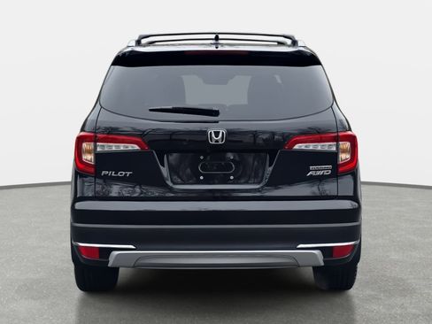 Certified 2022 Honda Pilot Touring image 6