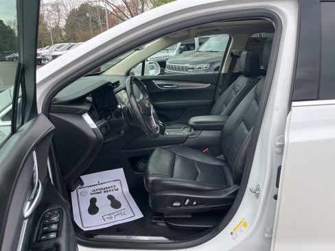 Used 2019 Cadillac XT5 Premium Luxury image 29