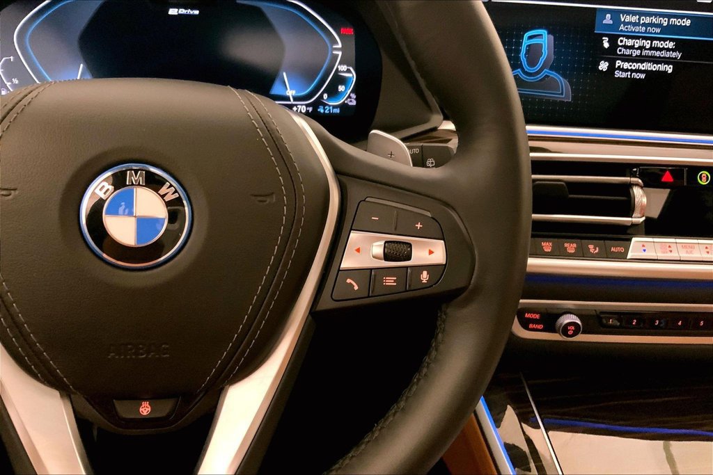 Certified 2023 BMW X5 xDrive45e w/ Executive Package AWD/4WD image 19