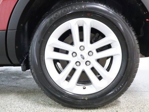 Used 2015 Ford Explorer XLT w/ Equipment Group 201B image 20