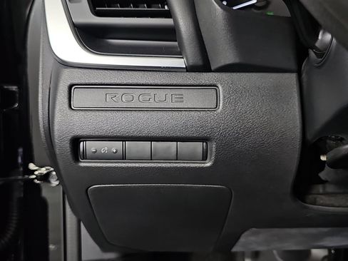 Certified 2022 Nissan Rogue S FWD image 23