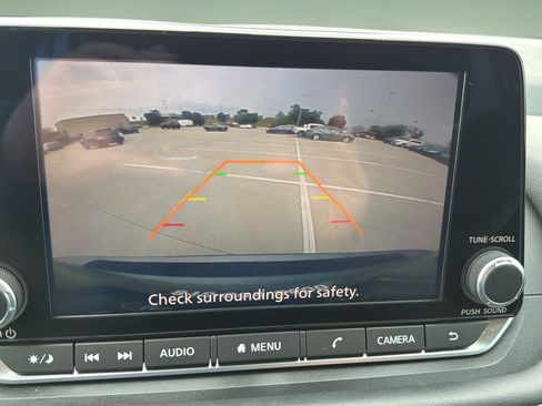 Certified 2024 Nissan Rogue SV AWD/4WD image 22