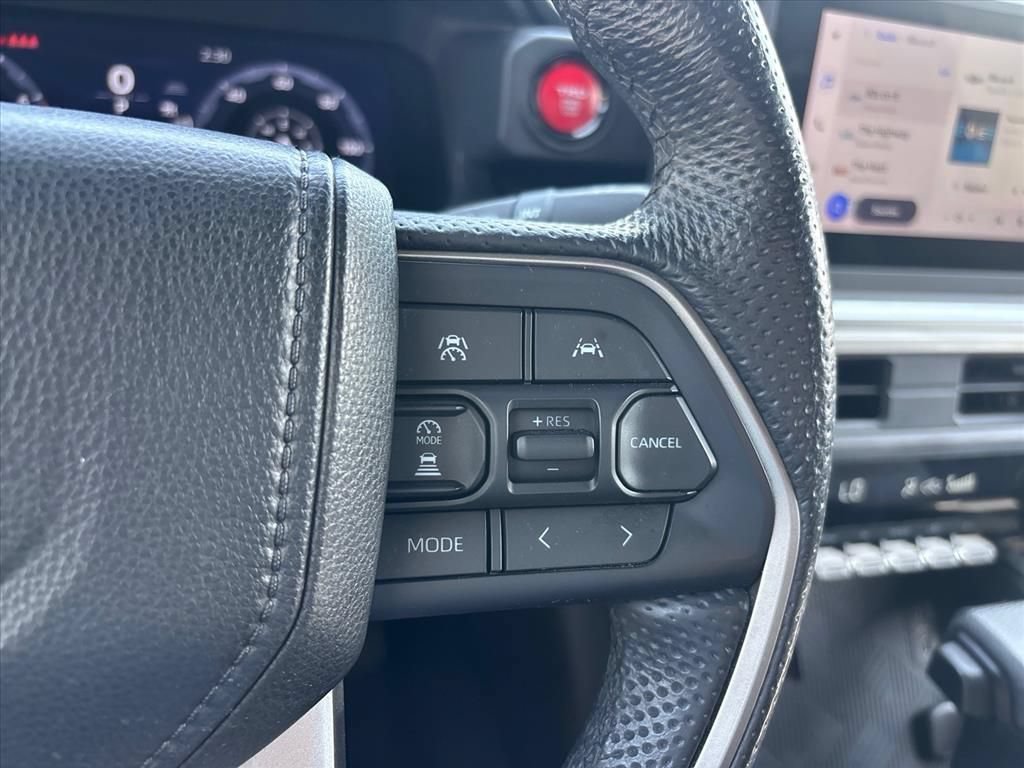 Used 2024 Toyota Tacoma TRD Off-Road AWD/4WD image 17