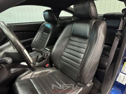 Used 2011 Ford Mustang GT Premium w/ Electronics Pkg image 24