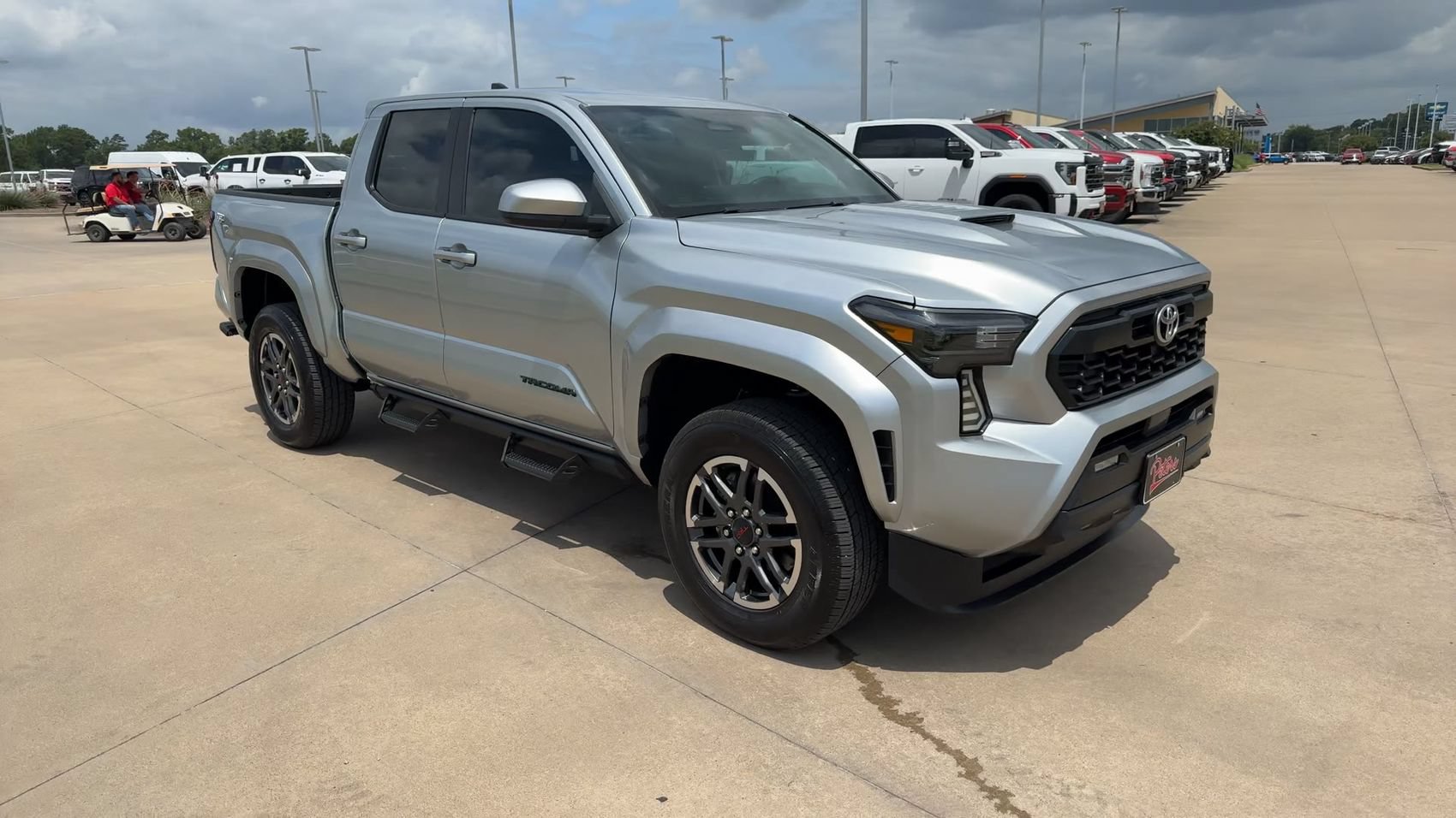 Used 2024 Toyota Tacoma TRD Sport AWD/4WD image 3