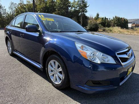 Used 2011 Subaru Legacy 2.5i Premium image 1