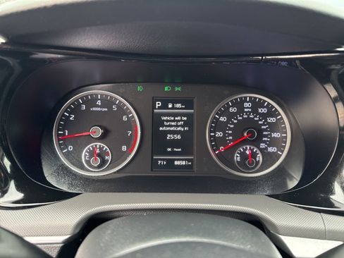 Used 2023 Kia K5 GT-Line image 34