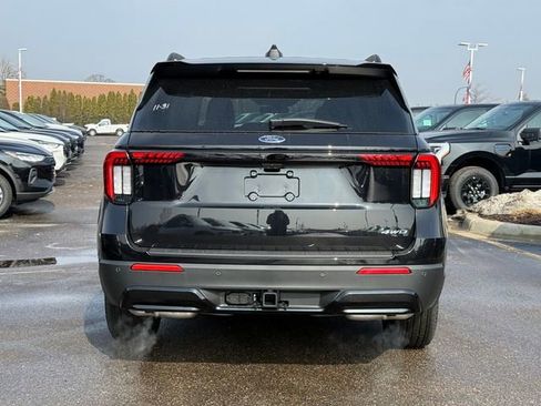 New 2026 Ford Explorer ST-Line image 6