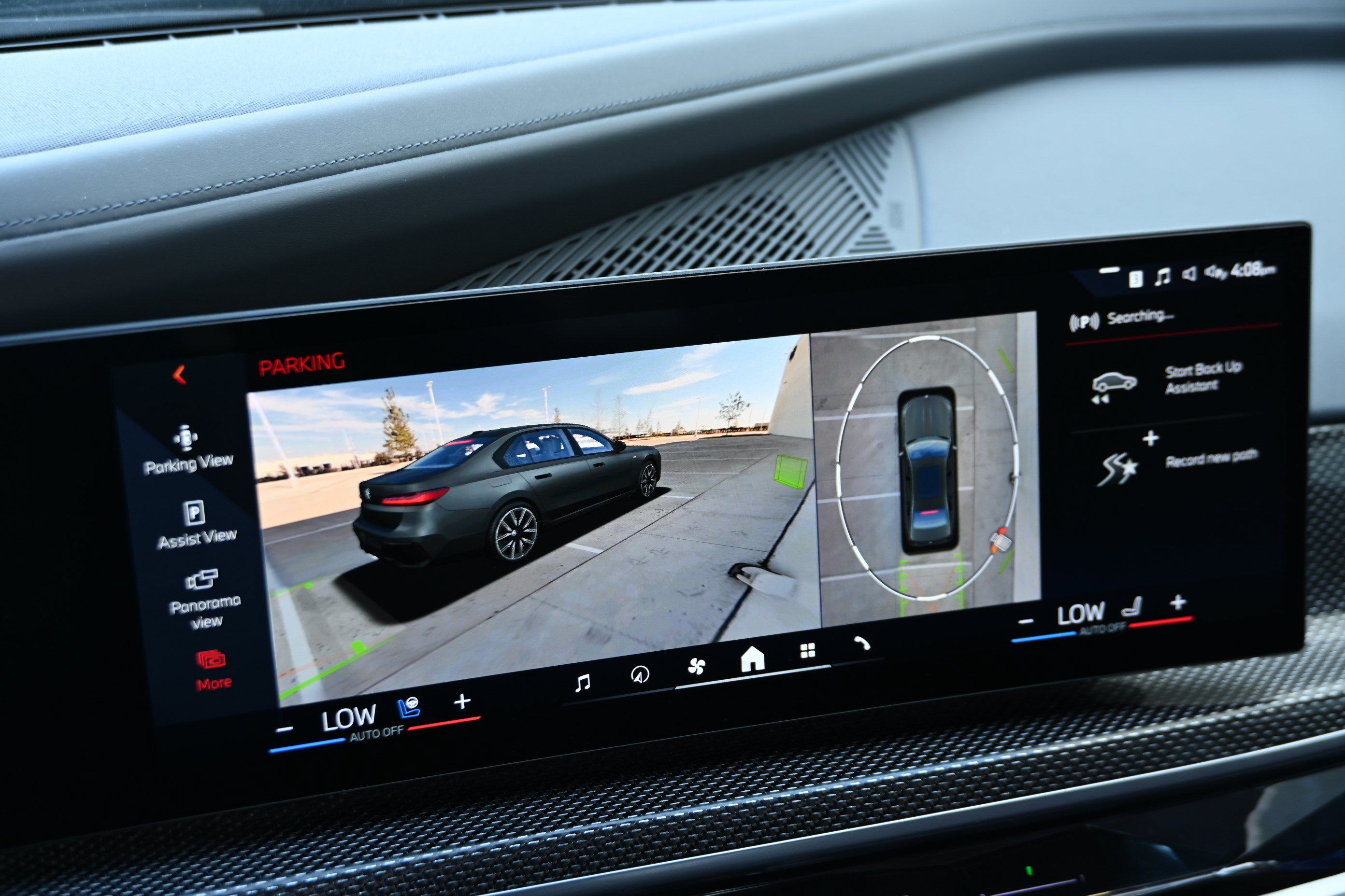 Certified 2023 BMW i7 xDrive60 AWD/4WD image 30